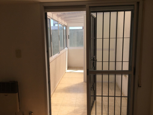 Imagen 15 de 17 de Ph En Venta En Liniers Residencial