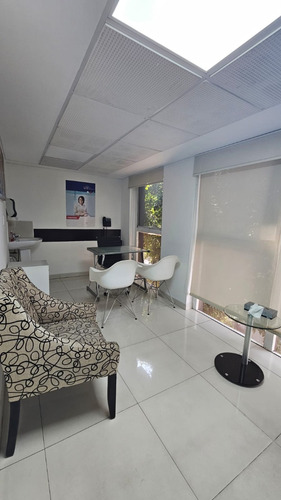 Edificio En Venta Uso Comercial Amplio Uso De Suelo Médico U Otros Col. Roma Norte