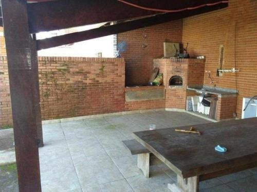 Casa Avarandada Com 05 Dormitórios No Litoral Sul!