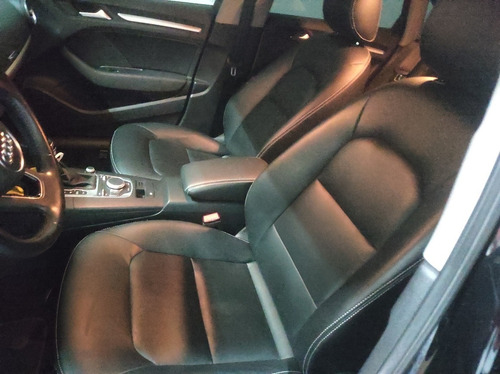 Imagem 2 de 6 de Audi A3 1.4 Ambiente