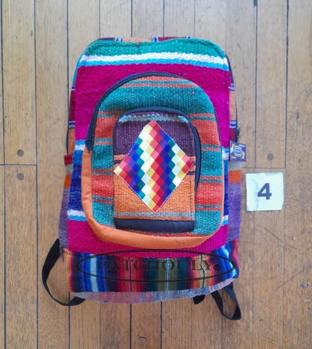 Imagen 4 de 6 de Mochila Aguayo Puyo Telar Artesanal Bandera Whipala 20litros