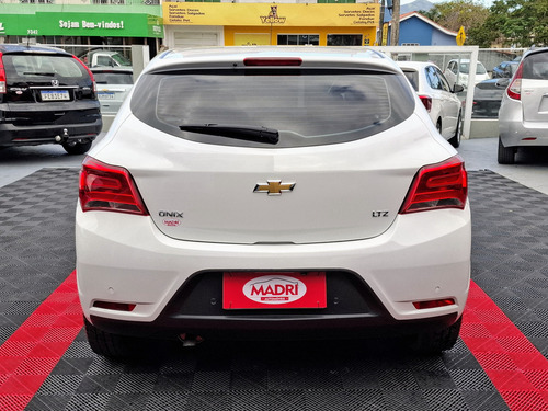 Chevrolet Onix 1.4 LTZ SPE/4 (Aut)
