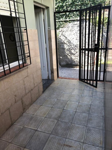 Imagen 4 de 17 de Ph Planta Baja - 2 Ambientes - Con Patio Lavadero - Con Renta
