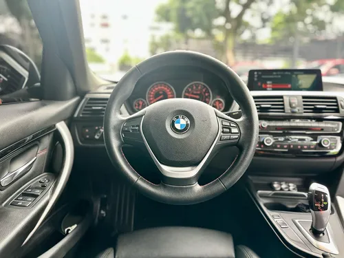BMW 318i 1.5 318i F30 Lci Exclusive