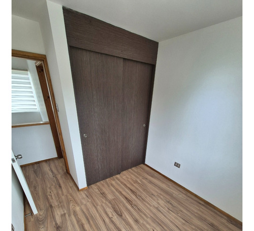 Atención! Casa De 3d+3b, Como Nueva. Oportunidad Compra.