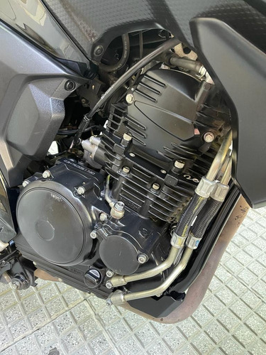 Imagen 11 de 15 de Yamaha Fz25