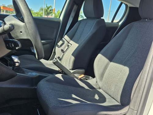 Peugeot 208 1.6 16V FLEX ACTIVE AT6