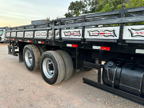Volvo Vm 240 Ano 2004 Leito Truck Carroceria