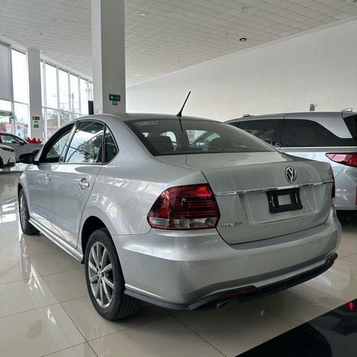 Volkswagen Vento 1.6 Confortline plus AT