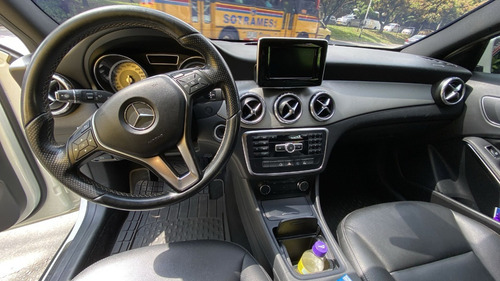 Imagen 15 de 20 de Mercedes Benz Gla 200 2016