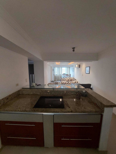 Imagen 11 de 11 de Naguanagua, Res. Las Brisas, 3 Habitaciones, 2 Baños, 2 P/e