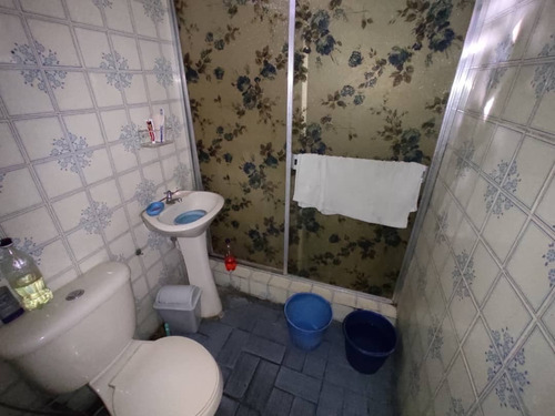 Imagen 9 de 18 de En Venta Amplia Y Cómoda Casa Urb. Mario Briceño 04124557388
