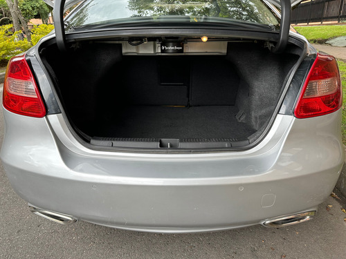 Suzuki Kizashi 2.4 Limited