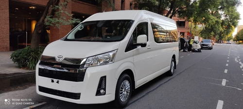 Toyota Hiace 2.8 Hdi 14 Asientos At