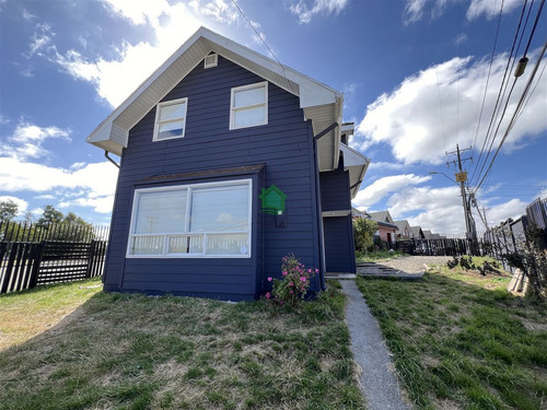 Casa En Arriendo De 2 Dorm. En Puerto Varas