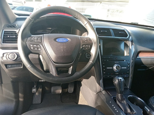 Imagen 12 de 15 de Ford Explorer 3.5 Limited At