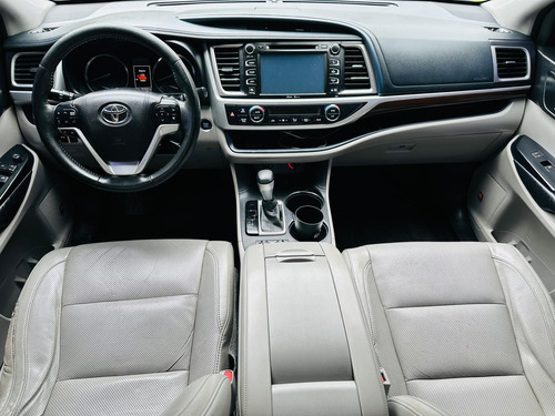 Toyota Highlander 2015