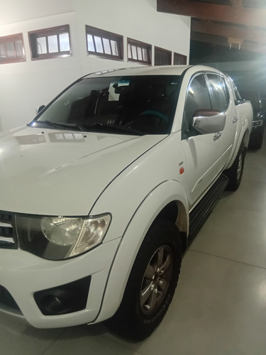 Mitsubishi L200 3.2 Triton Hpe Cab. Dupla 4x4 Aut. 4p
