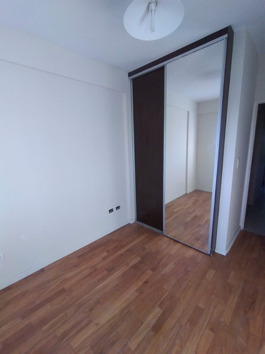 Semipiso De 2 Ambientes En Villa Urquiza