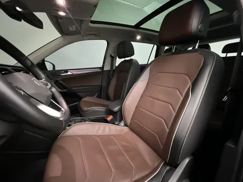 Tiguan Elegance 2.0 4x4 Aut Lmr713