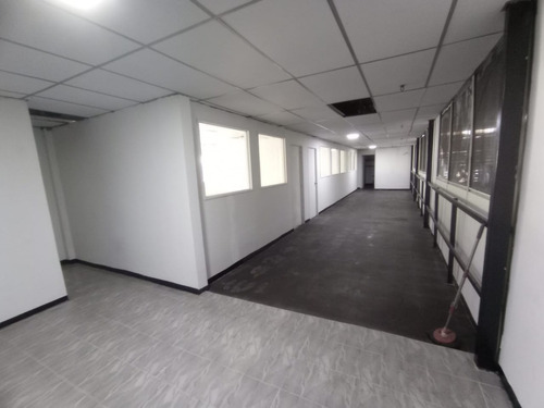 #1716 Galpón De 5.900 M2 En Guarenas Miranda.