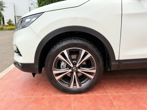 Nissan Qashqai 2.0 Advance 142 hp