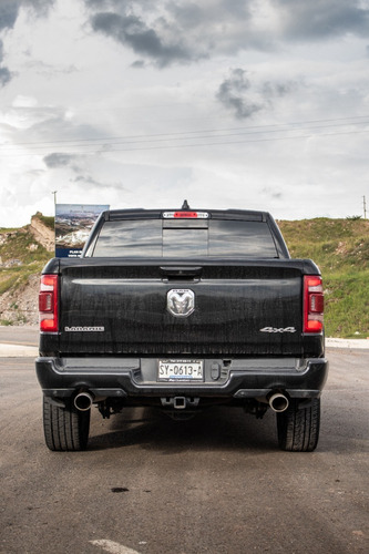 Imagen 4 de 15 de Dodge Ram 1500 4x4 Crew Cab Mild Hybrid Laramie Sport 2020