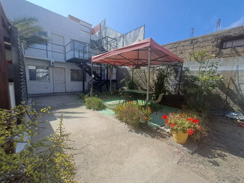 Se Vende Hostal Con Local Comercial Av Rendic Centro Norte