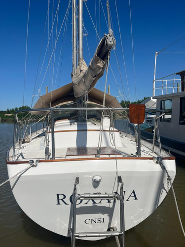 Velero Frers 44