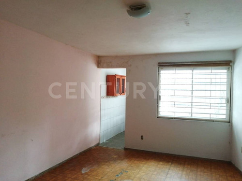 Propiedad En Venta En Col. Centro, Veracruz