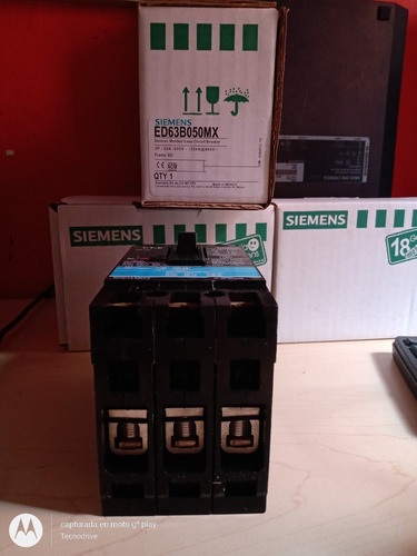 Imagen 2 de 3 de Interruptor Termomagnetico Marca Siemens 3 Polos 50 Amp.
