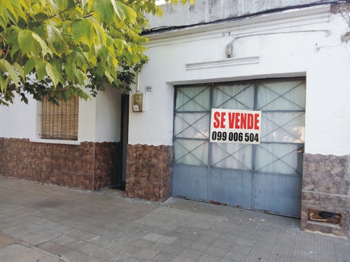 Casa En Dolores Oportunidad, Muy Buena Ubicación