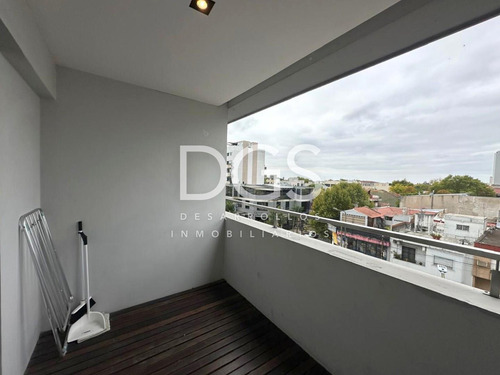 Departamento Semipiso En Alq. Temporario En Banfield, Lomas De Zamora, G.b.a. Zona Sur