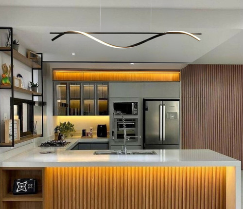 Lustre Pendente Moderno 120cm Linear Curvas Worm Sala Mesa 110v/220v