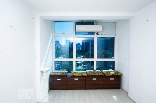 Apartamento Para Aluguel - Centro, 1 Quarto, 45 - 893308419