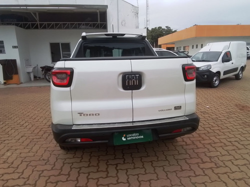 Fiat Toro 2.0 16V TURBO DIESEL VOLCANO 4WD AT9