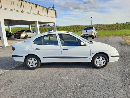 Renault Megane 1998 2.0 Rt Extra Full.