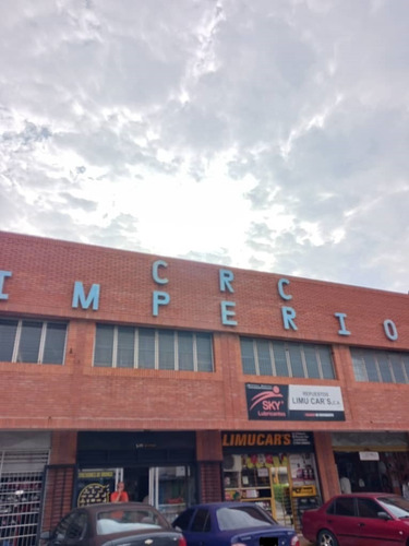Imagen 1 de 23 de Fernando Guerrero Vende Local En San Blas En El Conj. Residencial Comercial Imperio