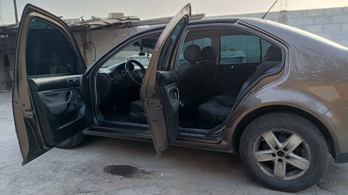 Volkswagen Jetta Clásico 2.0 Cl Team At