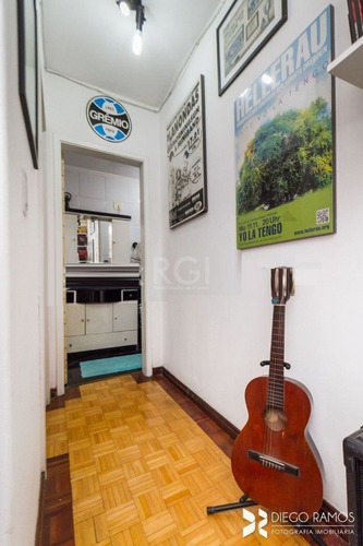 Apartamento Em Bom Fim Com 1 Dormitório - Vp87875