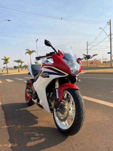 Imagem 5 de 8 de Honda