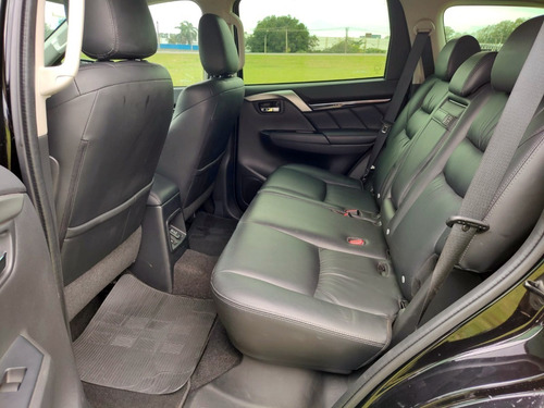 Imagem 8 de 13 de Pajero Sport Hpe - 2020 - Preto - Diesel