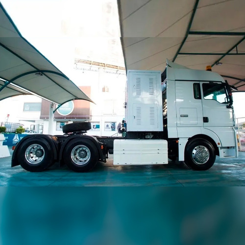 Imagen 5 de 8 de Tractocamión Gas Natural Sitrak C7h Cng 430hp 6x4 Mod.2022