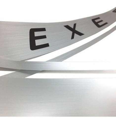 Imagem 5 de 7 de Kit Adesivos Faixas S10 Executive Flex Power Vermelho