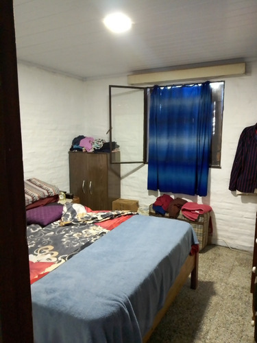 Se Vende Casa De Tres Dormitorios, Santa Rosa, Canelones.