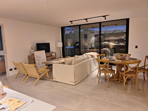 Venta Departamento 2º Piso 3 Ambientes En Manantiales Punta Del Este