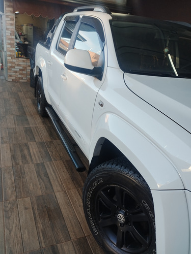 Volkswagen Amarok 2.0 Trendline Cab. Dupla 4x4 4p Automática