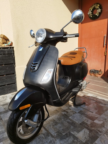 Scooter Piaggio Modelo Vespa Xl 150 Año 2019