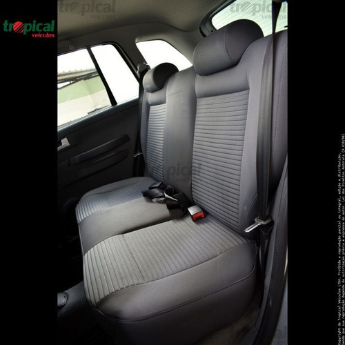 Volkswagen Polo 1.6 Mi Sportline 8v Flex 4p Manual