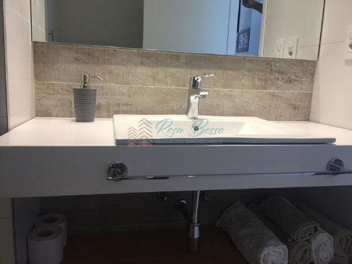 Apartamento En Peninsula, 2 Dormitorios *- Ref: 836